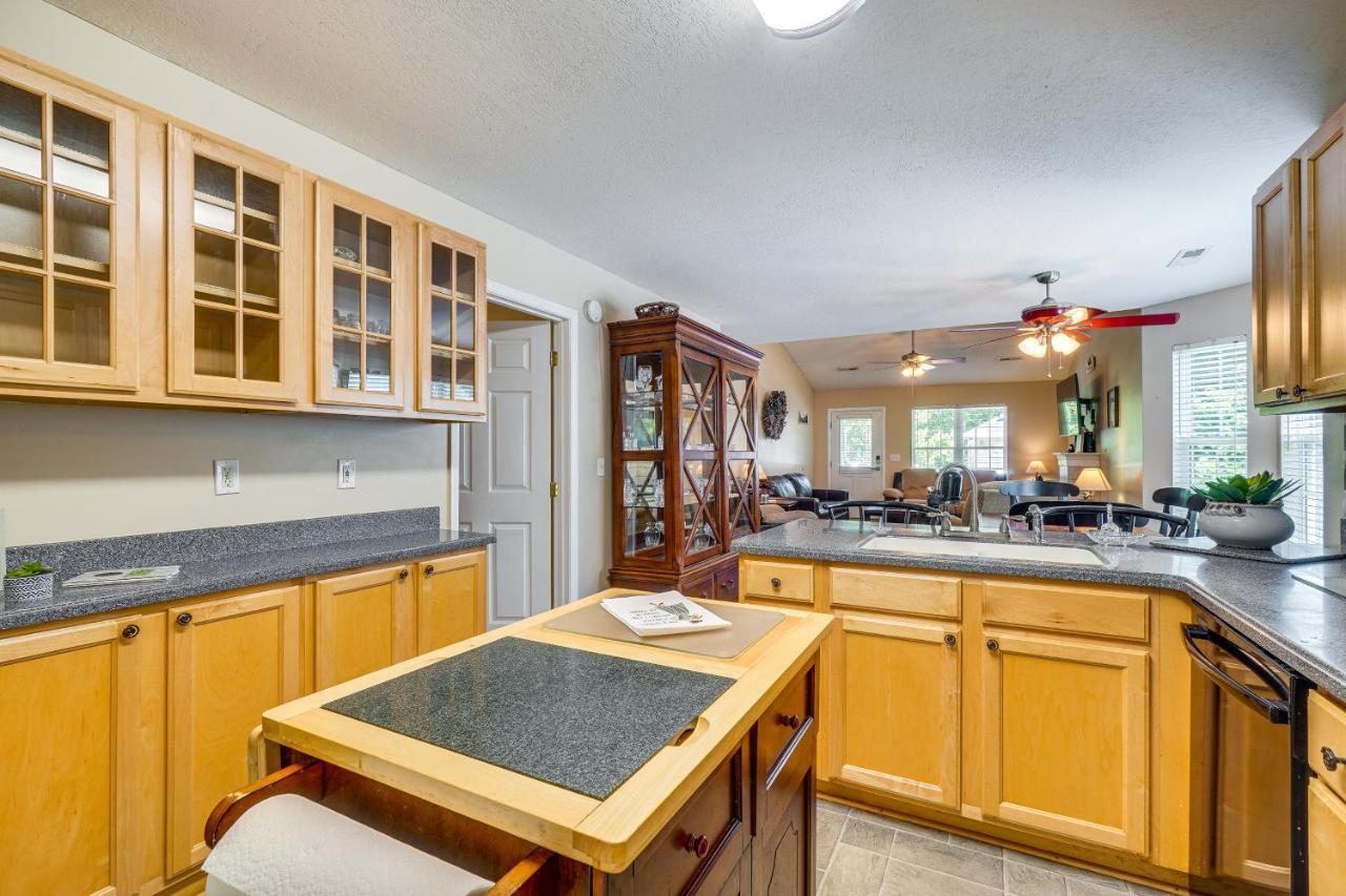Pigeon Forge Home With Screened Porch, 3 Mi To Town! Εξωτερικό φωτογραφία